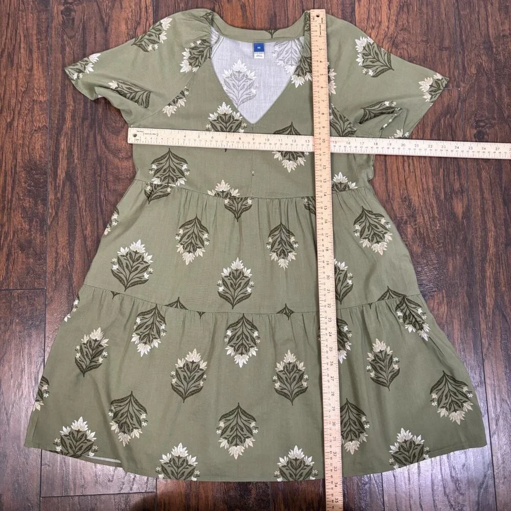 Old Navy Tiered Mini Swing Dress XS Olive Green Floral Short Sleeve V-Neck‎